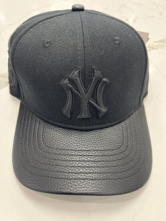 Pro Standard “New York Yankees”