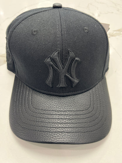 Pro Standard “New York Yankees”