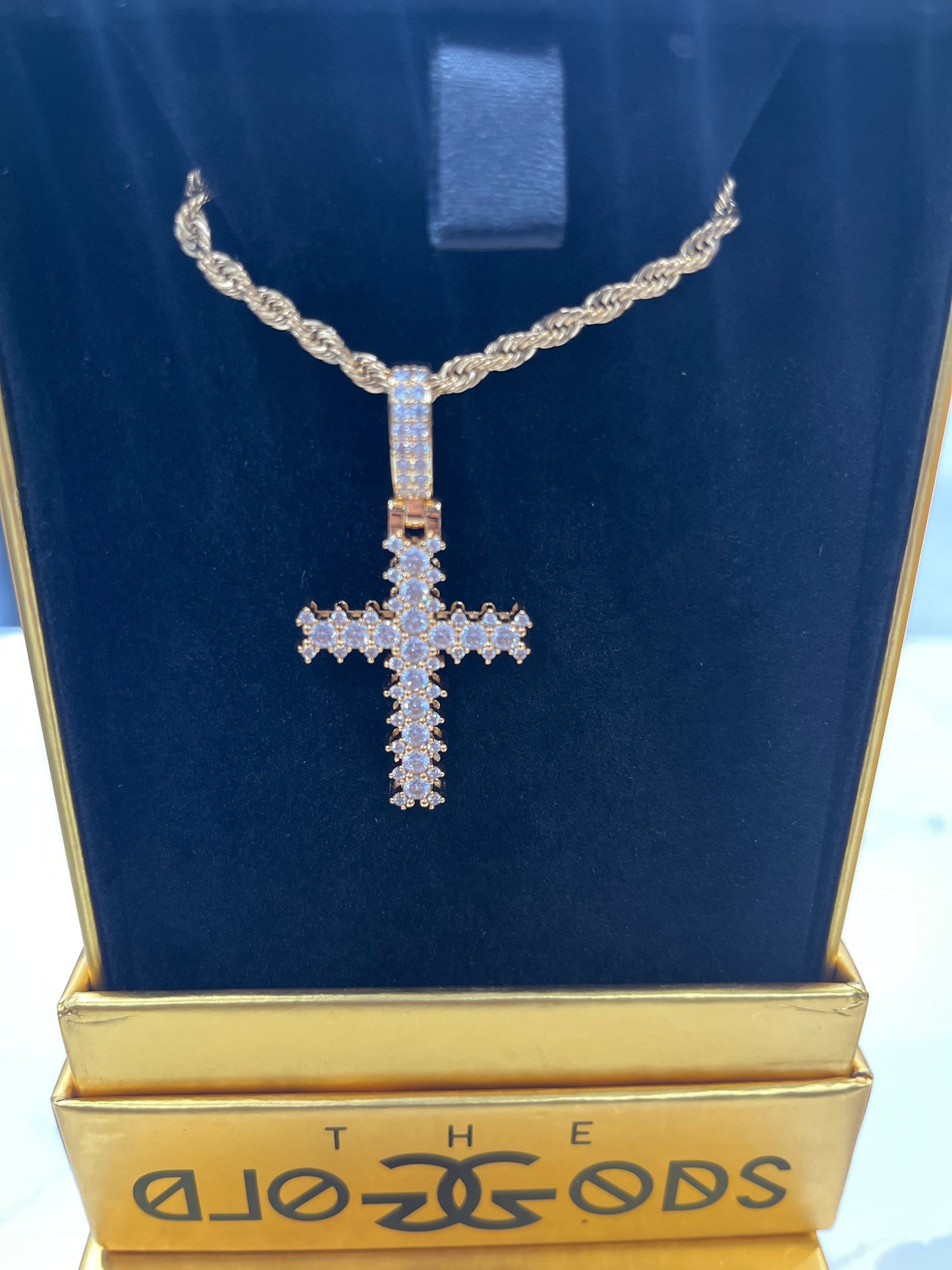 Gold Gods “Diamond Cross Necklace Pendant & Gold Rope 2.5MM 18K Gold Plated 22”