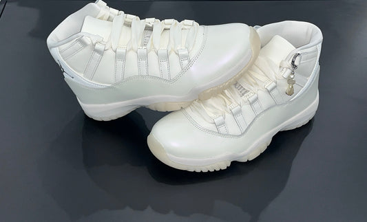 WMNS RETRO 11 Grand Finale