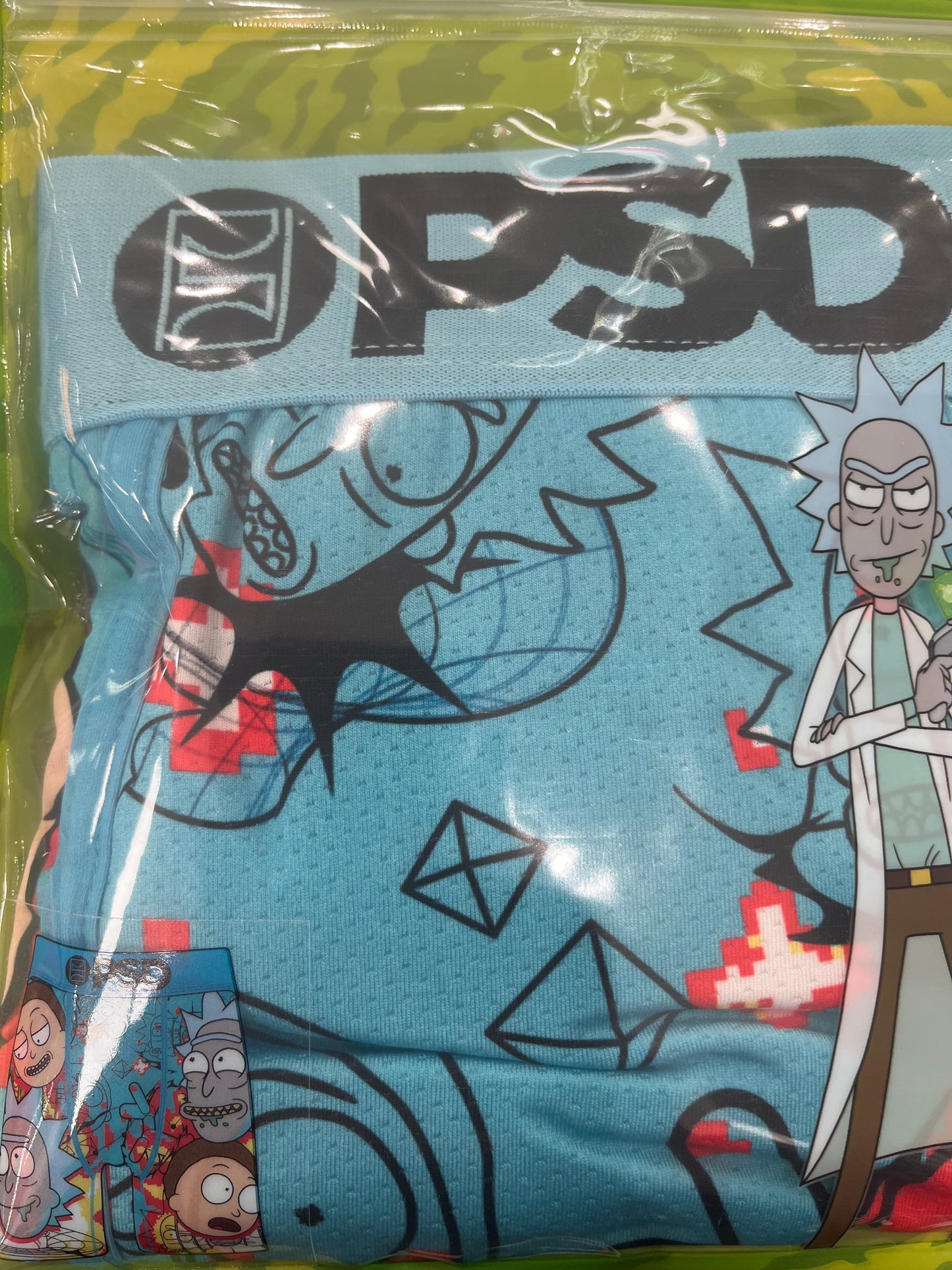 Psd rickmorty destruction Lrg