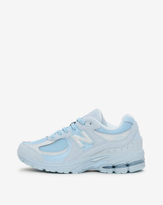 2002  New Balance Grade School Blue size 4